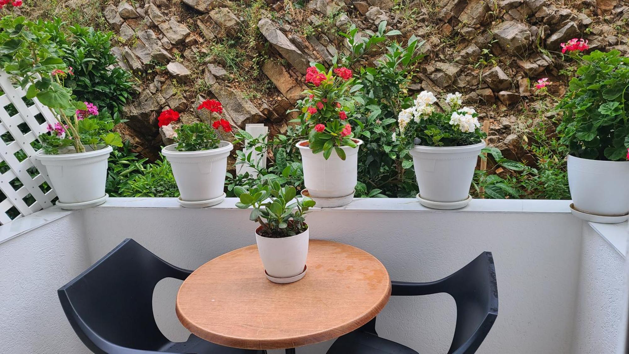 Luxury Room'S By Lika Sarande Exterior photo