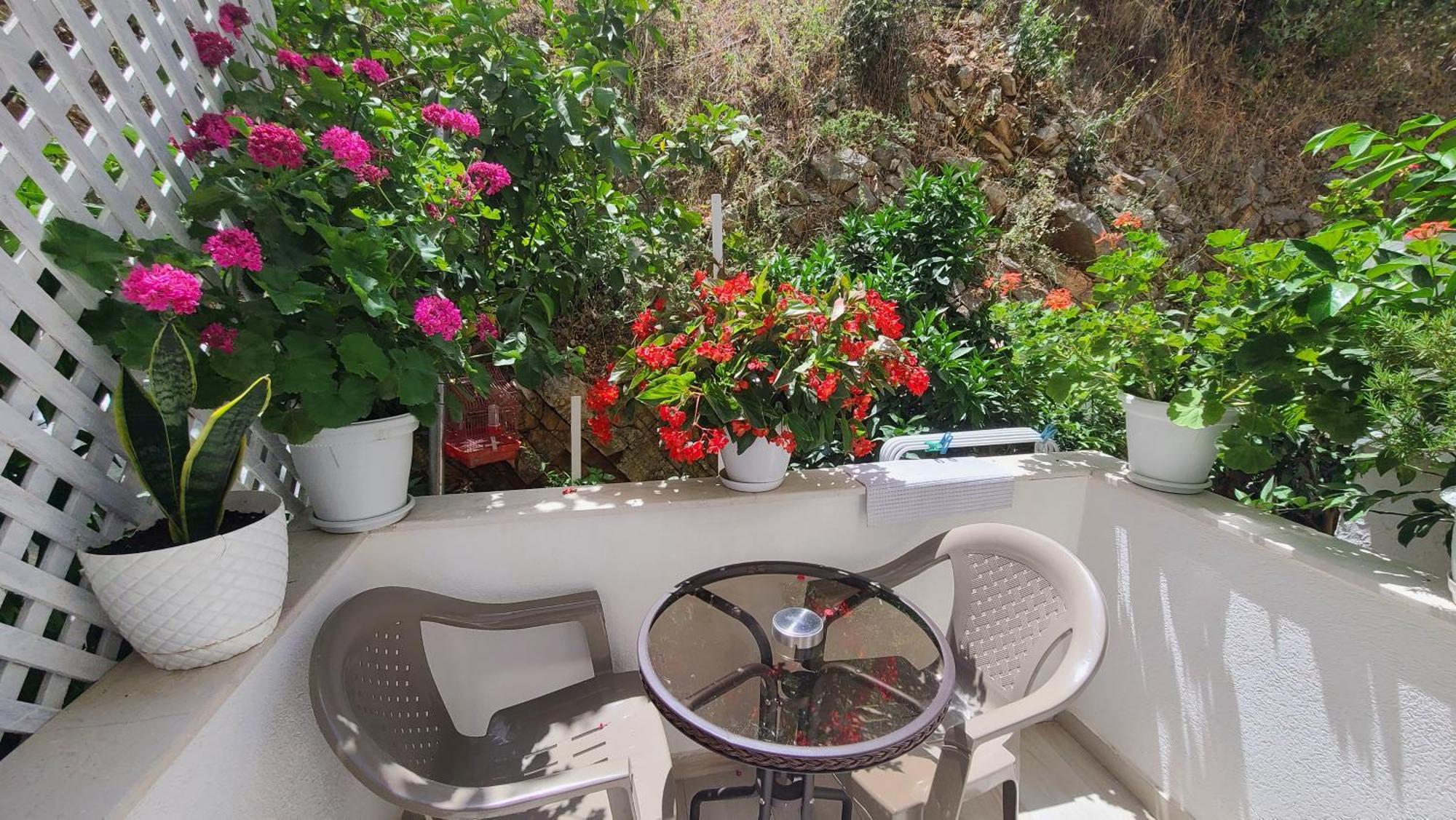 Luxury Room'S By Lika Sarande Exterior photo